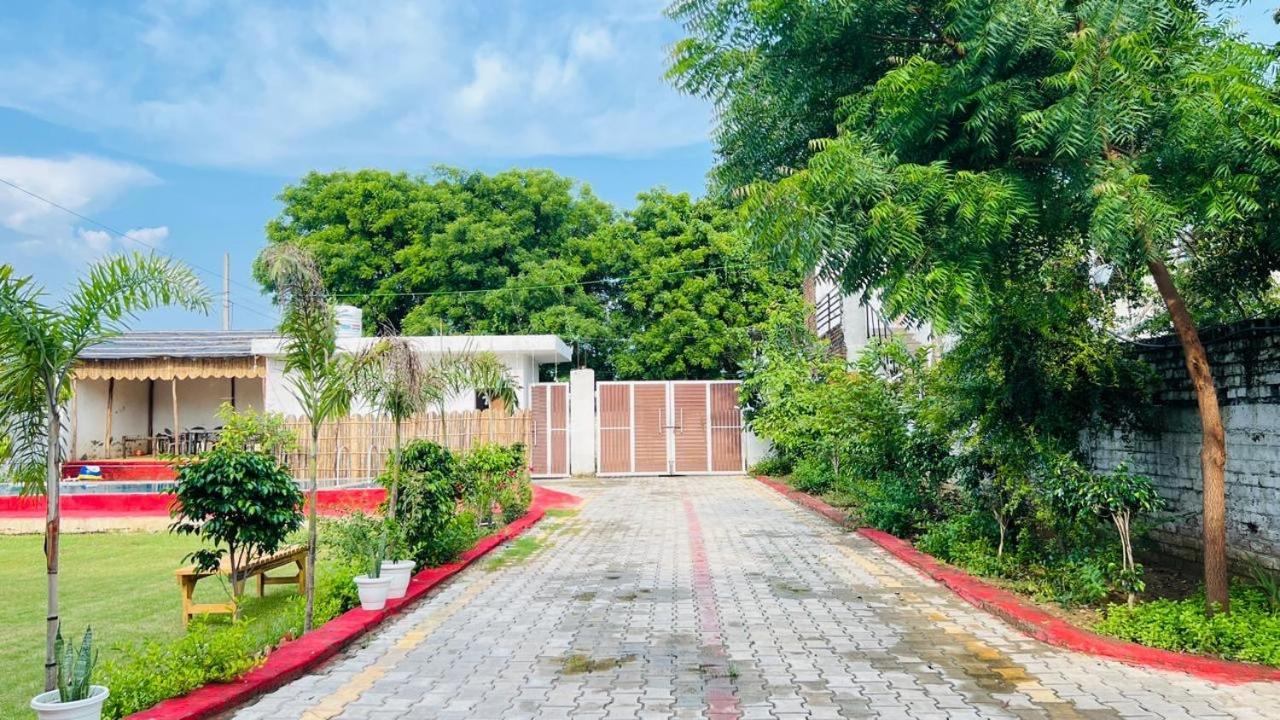 Villa Venus Farm Gurgaon Esterno foto